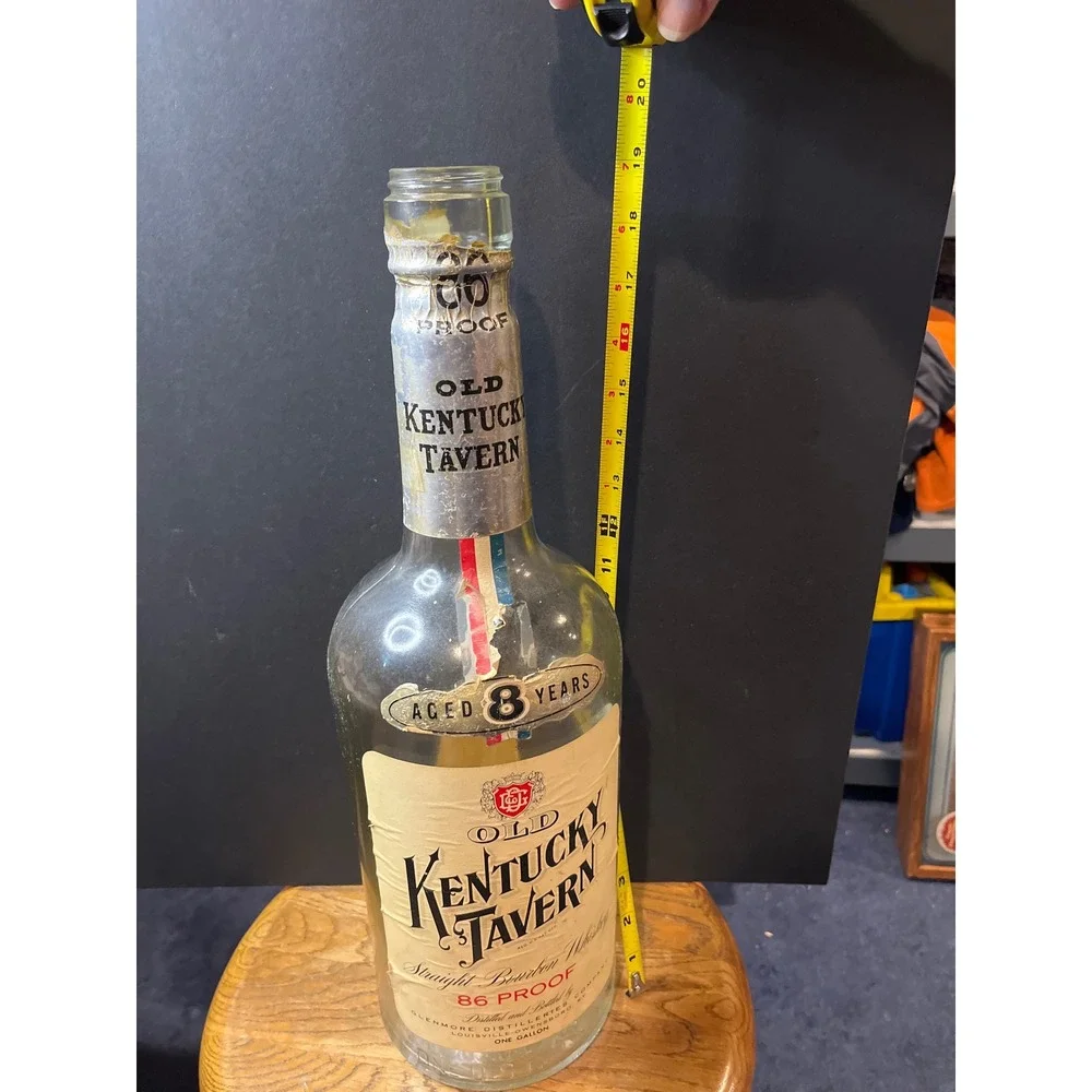 Vintage Old Kentucky Tavern 1 Gallon Glass Whiskey Bottle Empty 86 Proof 19 Inch